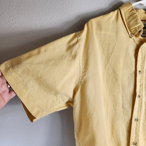 Columbia Mens Light Yellow Ramie/Cotton Short Sleeve Buttondown Shirt-Size L - Picture 3 of 8